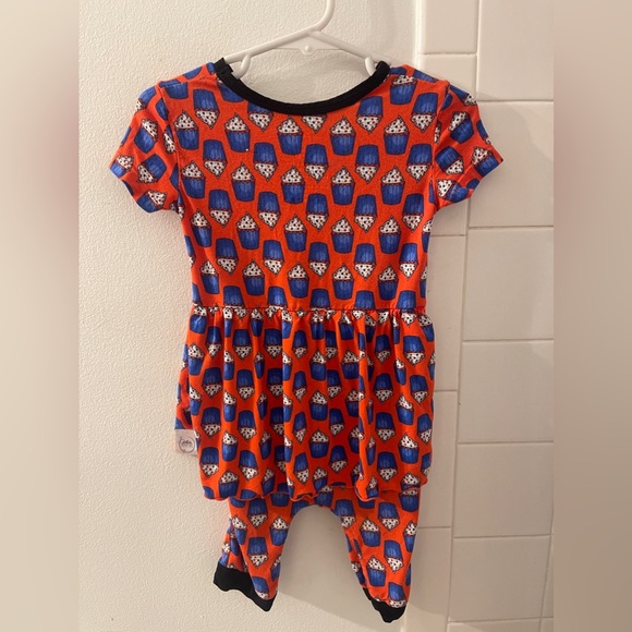 Ready Set Romper size 6-12M cupcake design - Picture 2 of 2